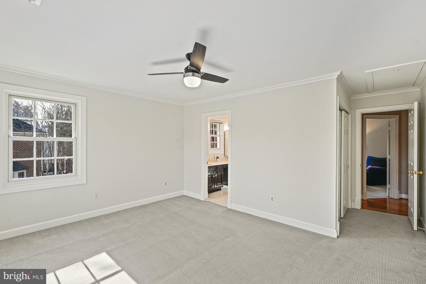 1522 Forest Ln Property Photo 32