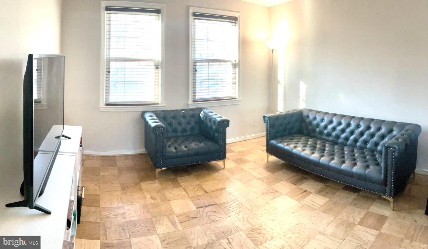 6625 10th St #b-1 Property Photo