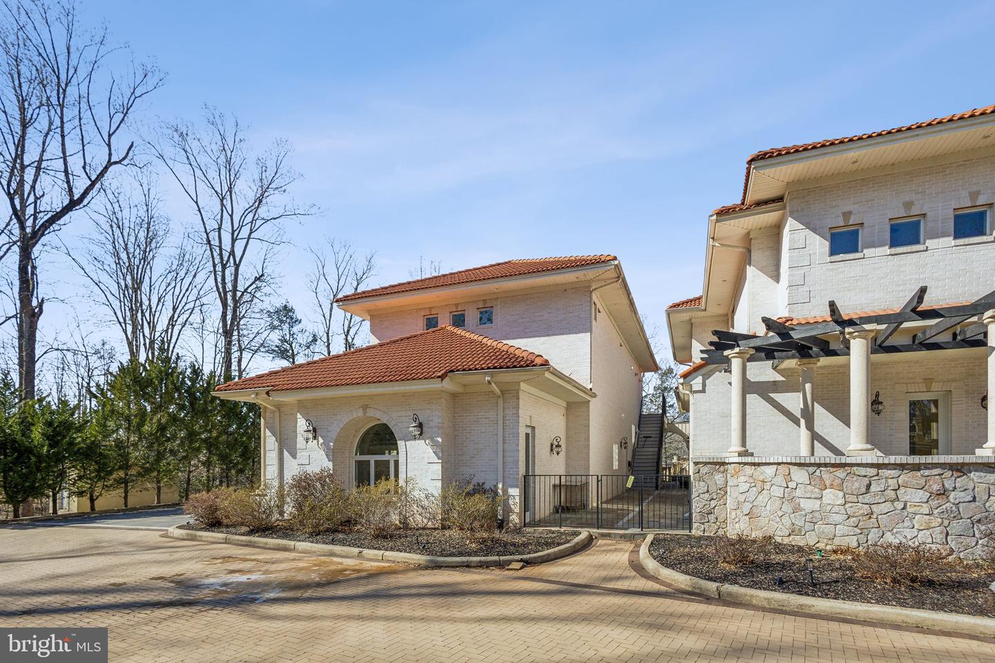 8606 Cathedral Forest Dr Property Photo