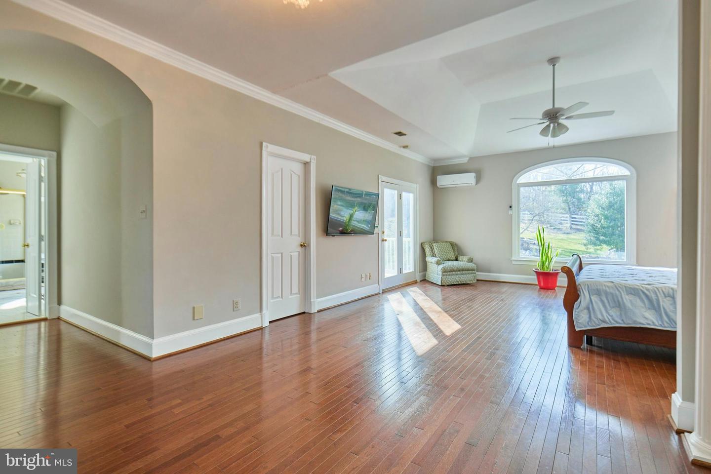 6830 Clifton Rd Property Photo 32