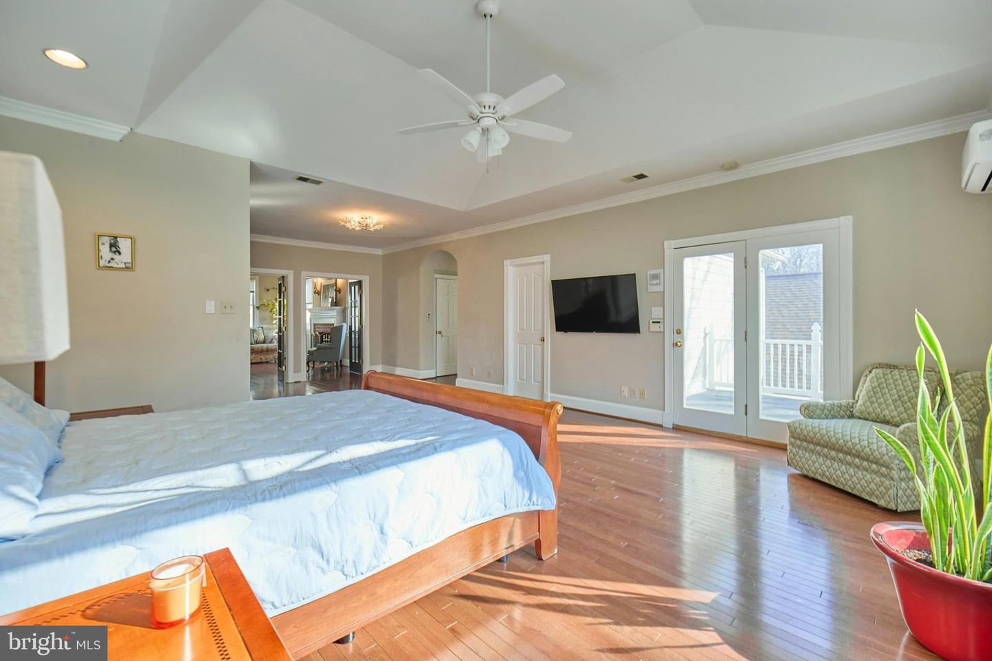 6830 Clifton Rd Property Photo 33
