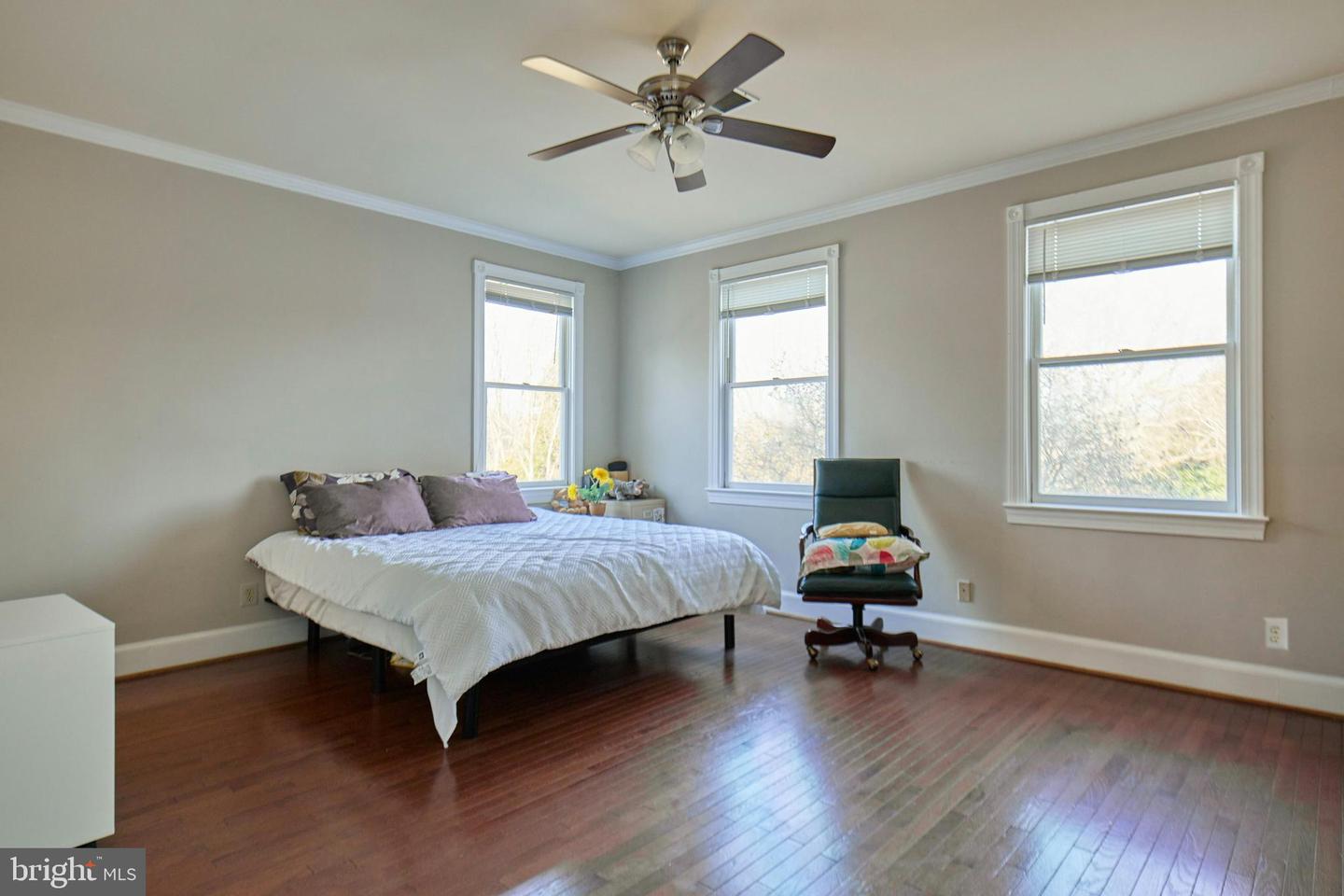 6830 Clifton Rd Property Photo 42