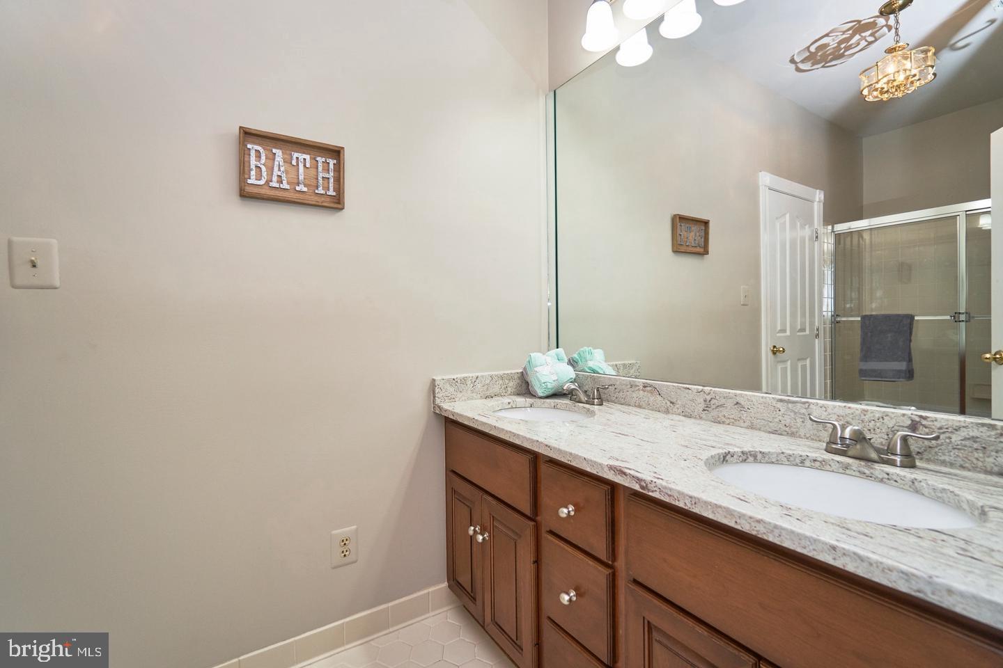 6830 Clifton Rd Property Photo 55