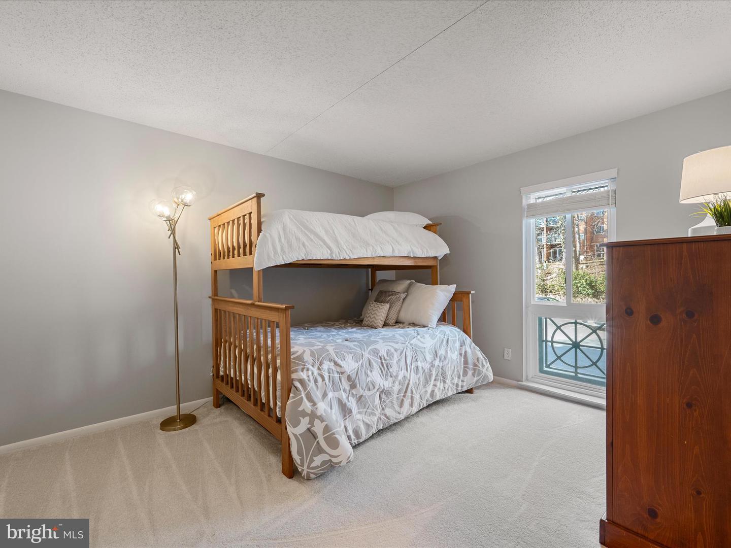 11839 Shire Ct #11b Property Photo 15
