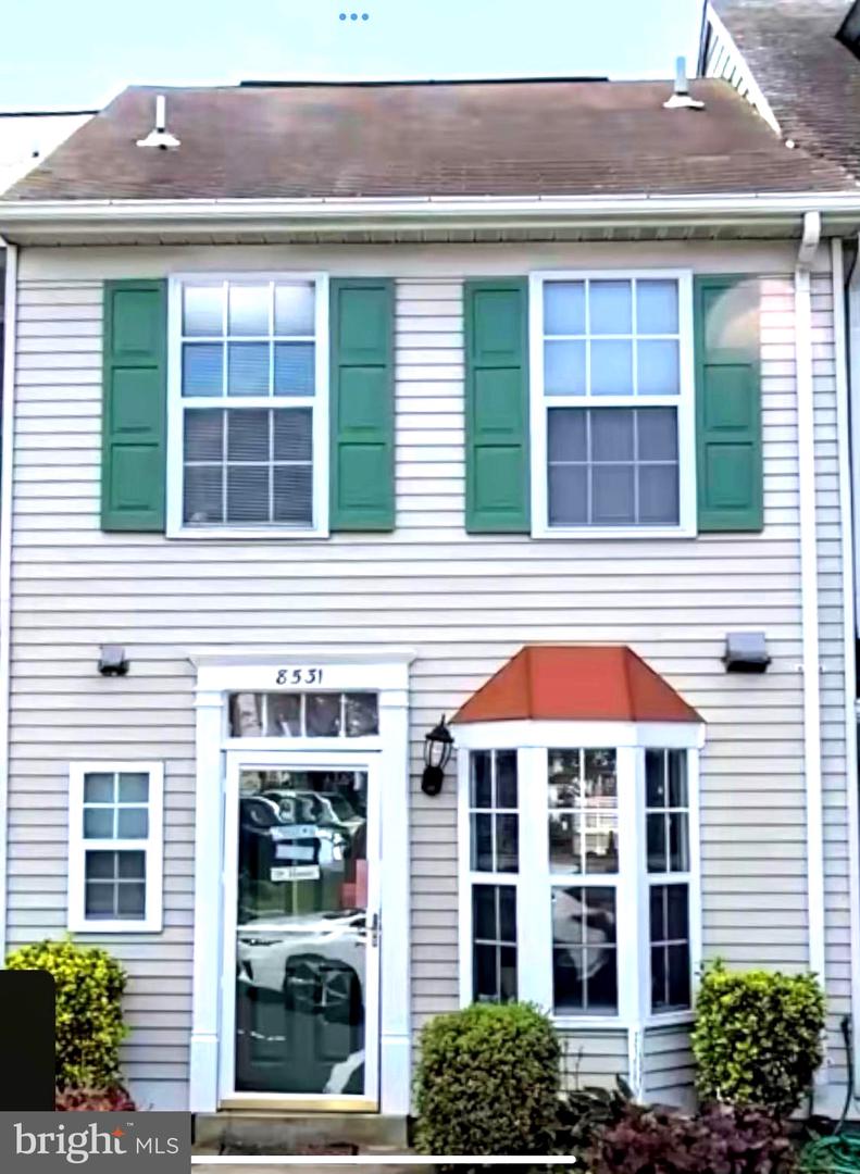 8531 Southlawn Ct Property Photo 1