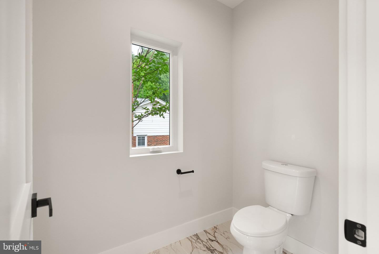 8023 Lewinsville Rd Property Photo 58