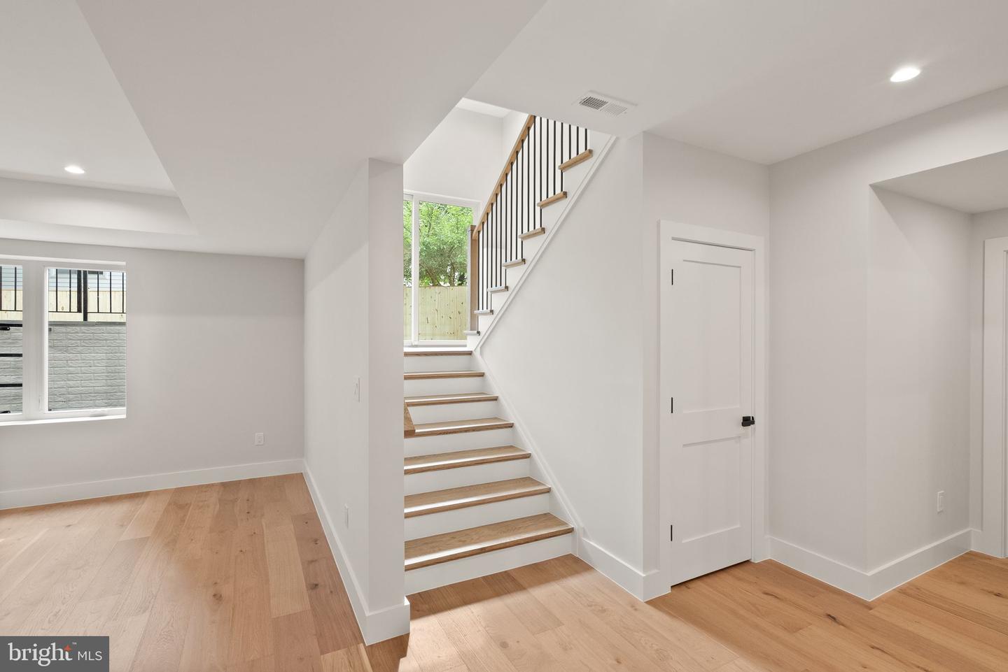 8023 Lewinsville Rd Property Photo 73