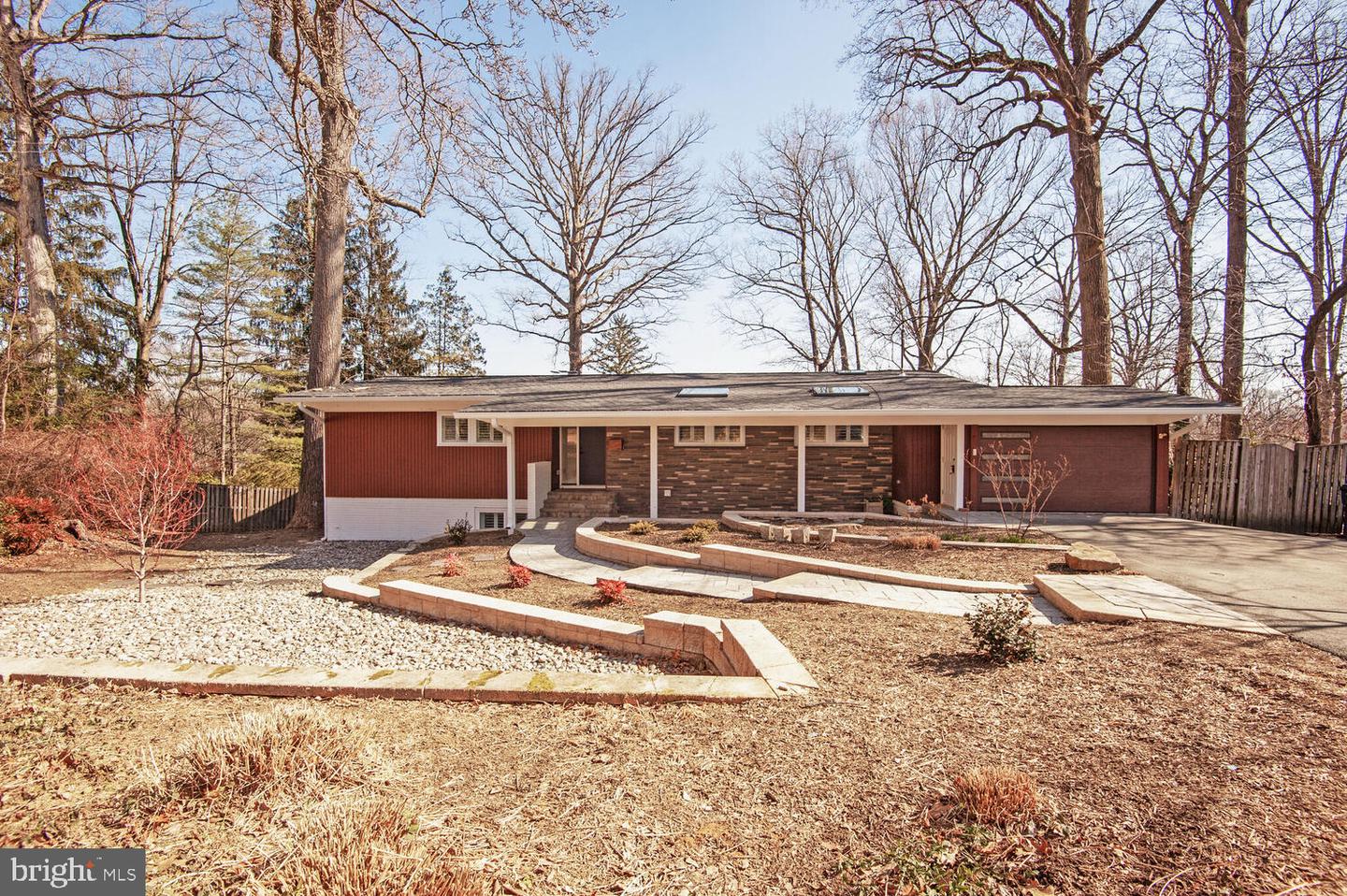 3321 Grass Hill Ter Property Photo