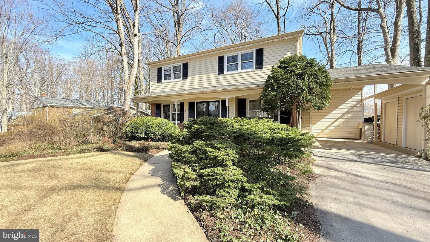 5037 Linette Ln Property Photo