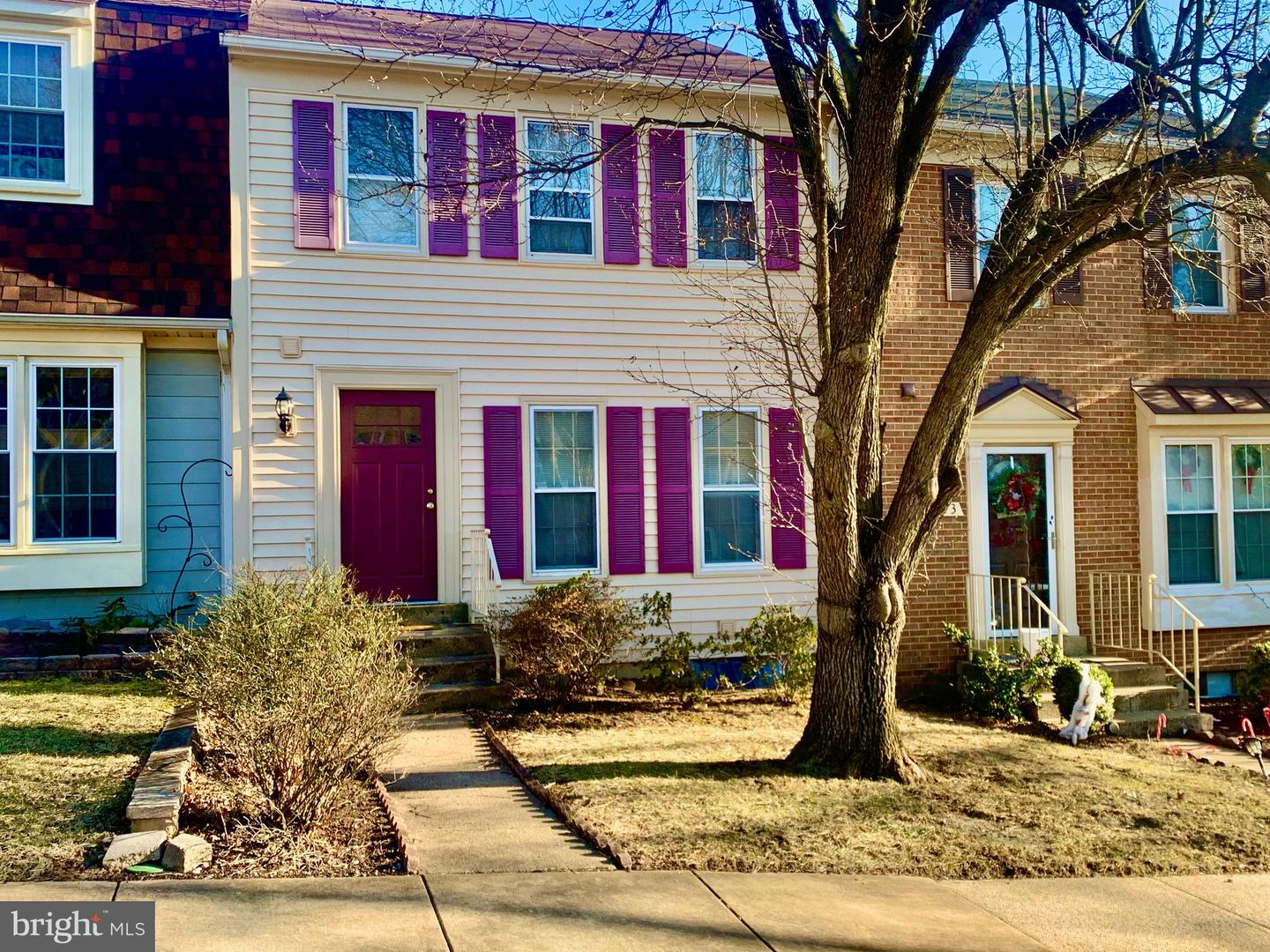 7471 Towchester Ct Property Photo