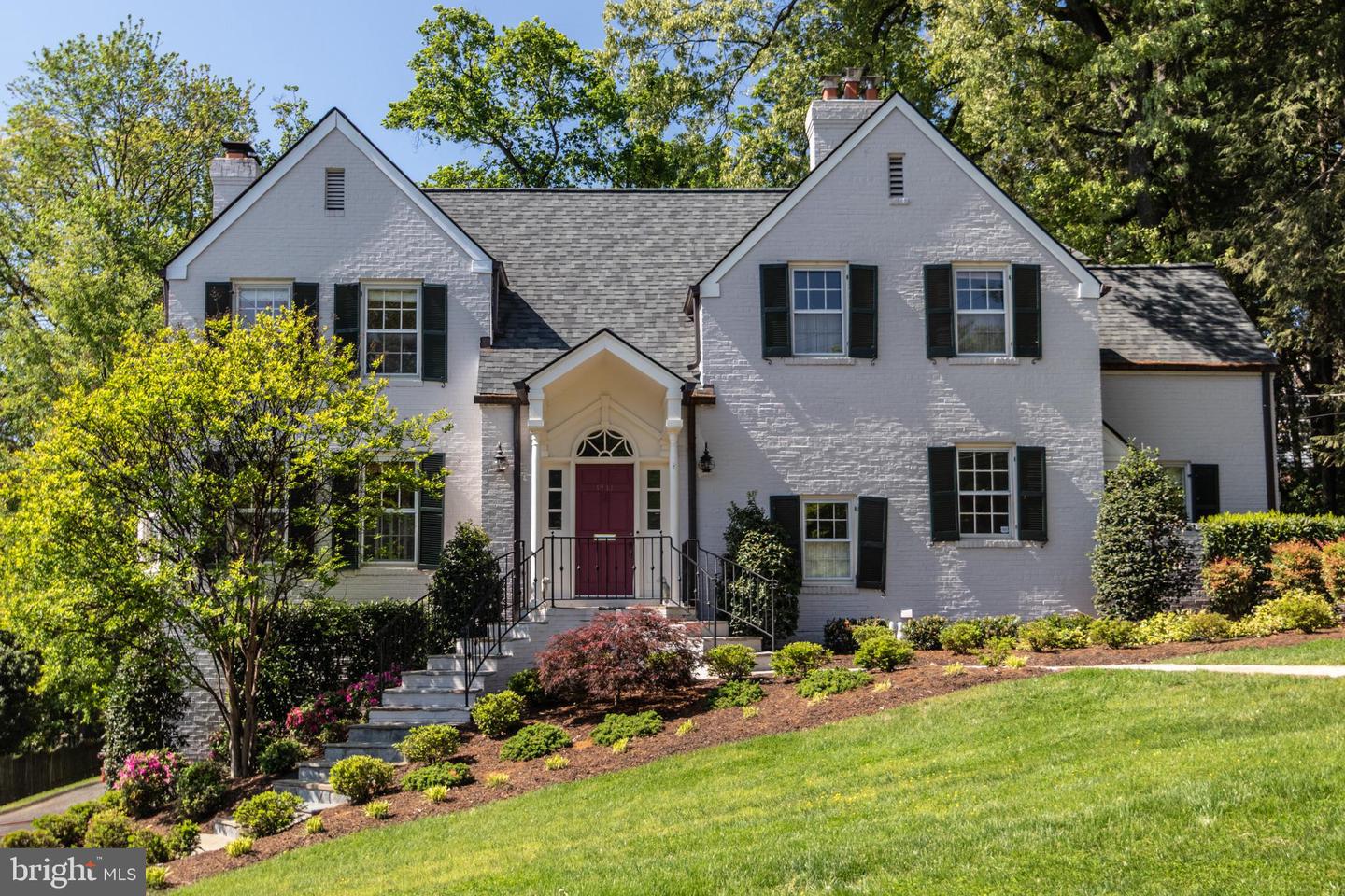 1911 Belle Haven Rd Property Photo 1