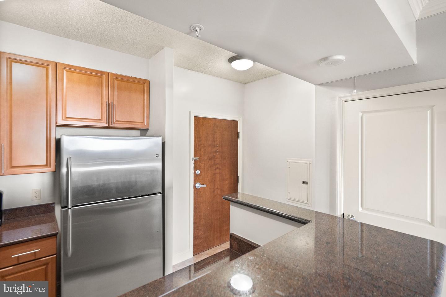 11760 Sunrise Valley Dr #1009 Property Photo 14