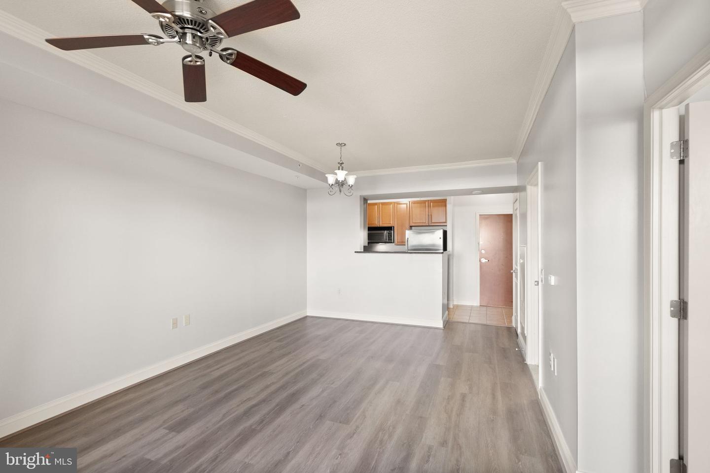 11760 Sunrise Valley Dr #1009 Property Photo 24