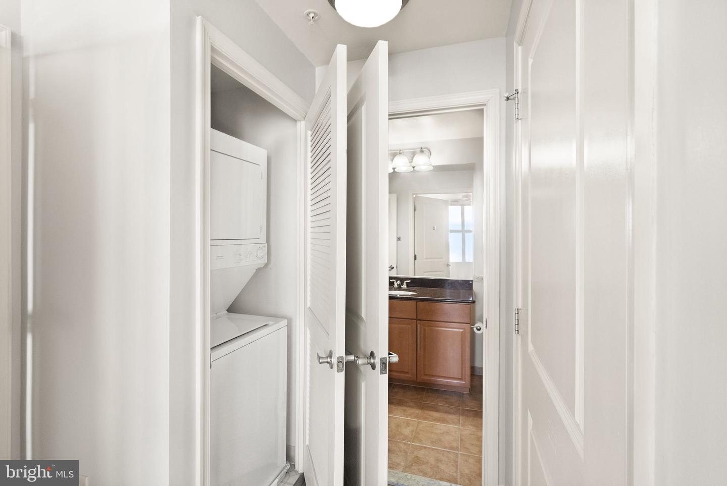 11760 Sunrise Valley Dr #1009 Property Photo 31