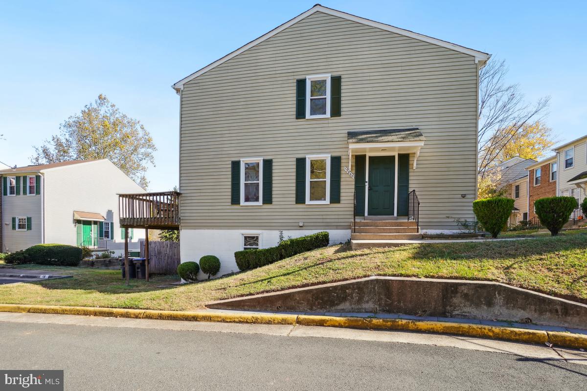 13860 Beaujolais Ct Property Photo