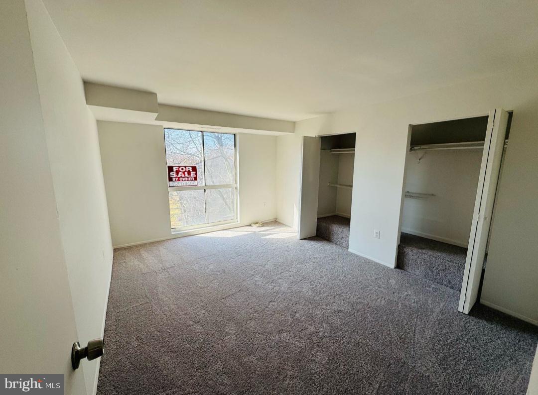 5618 Bloomfield Dr #202 Property Photo 5