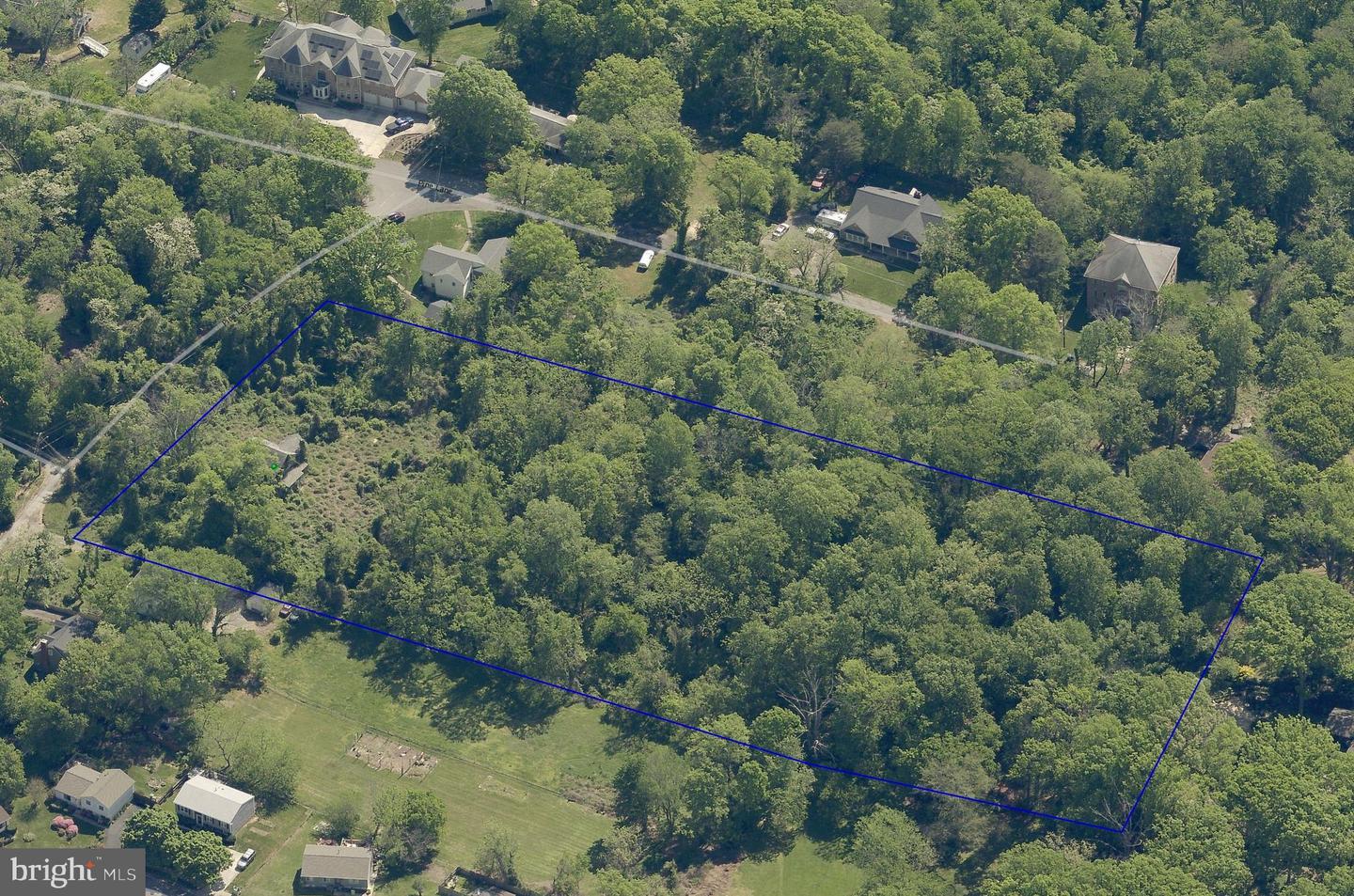 4214 Pine Lane Property Photo 1