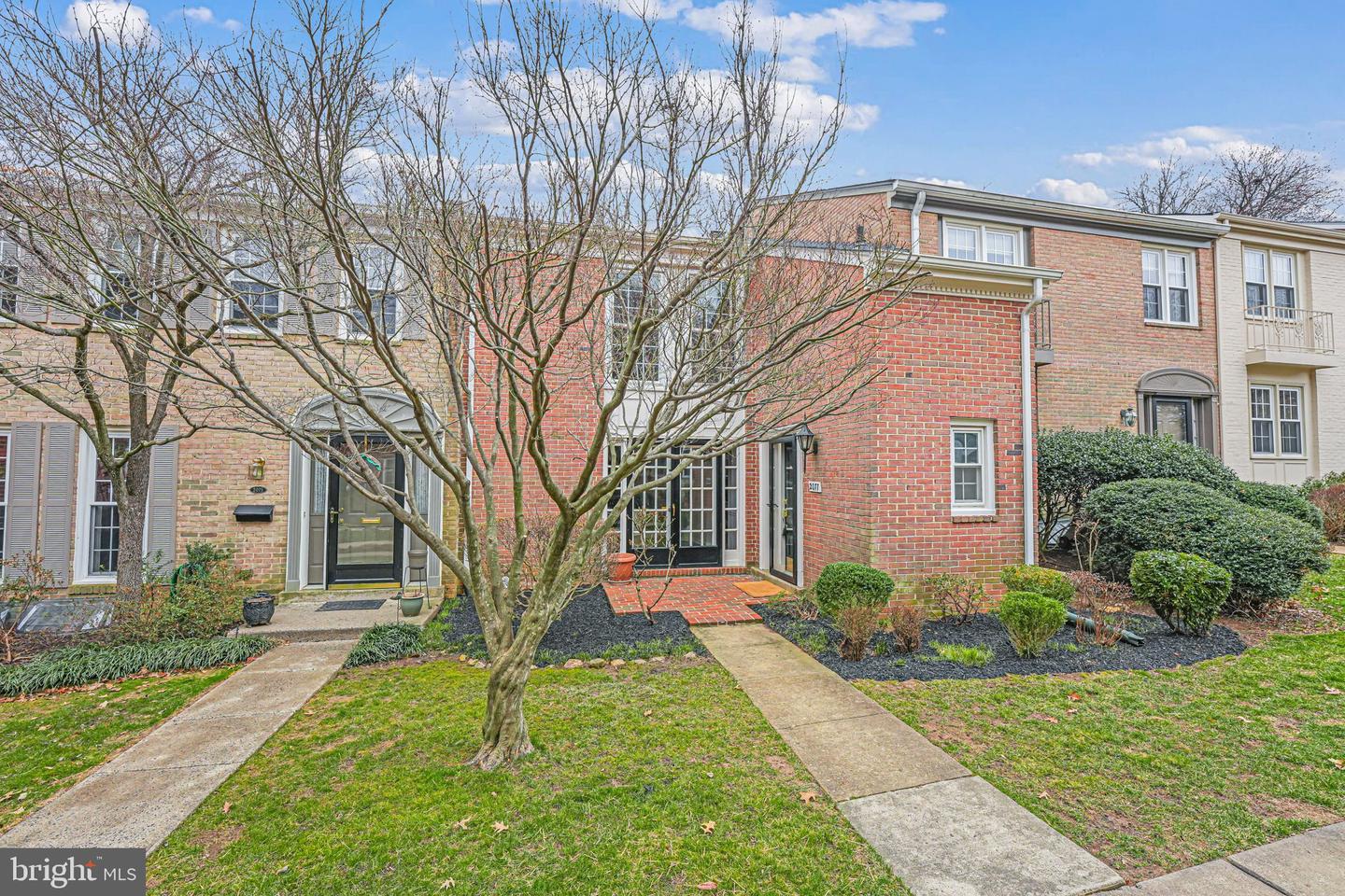 2077 Hopewood Dr Property Photo