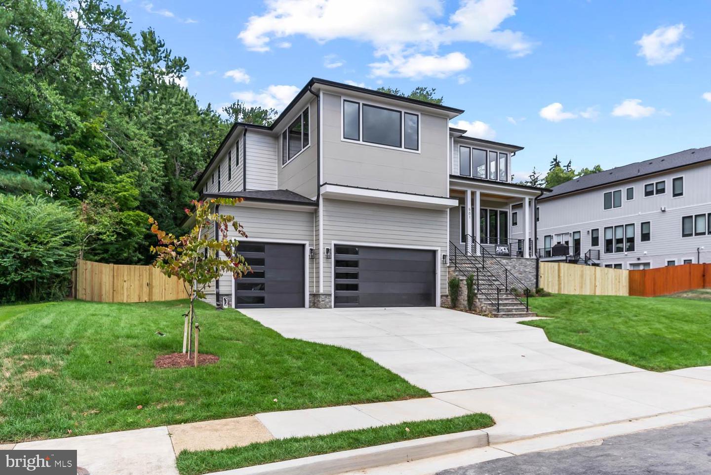 501 Yeonas Dr Sw Property Photo 1