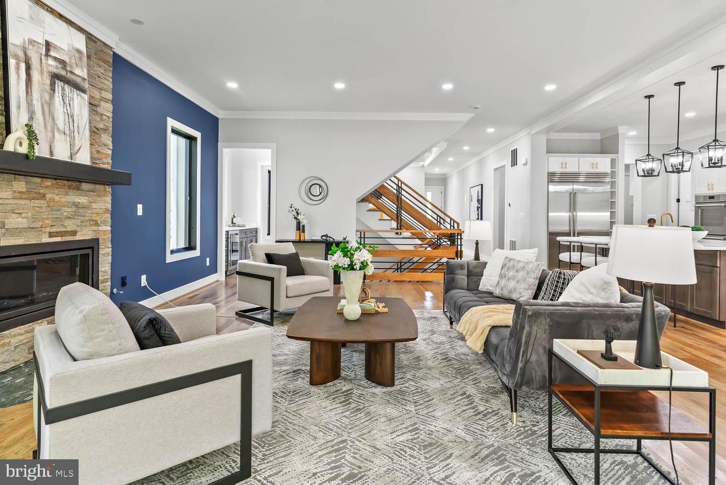 501 Yeonas Dr Sw Property Photo 12