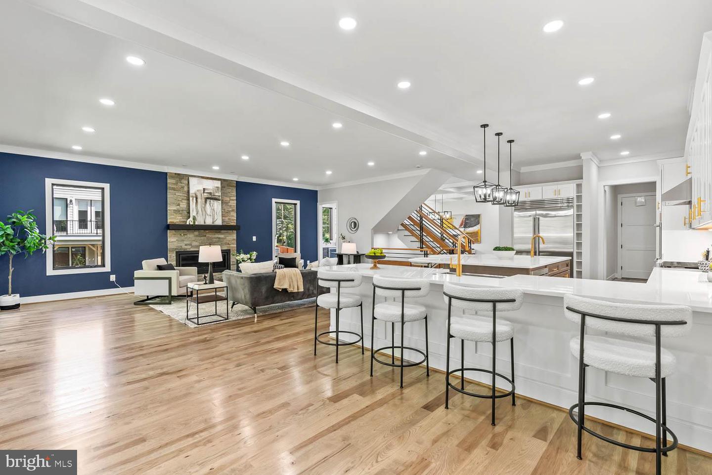 501 Yeonas Dr Sw Property Photo 15