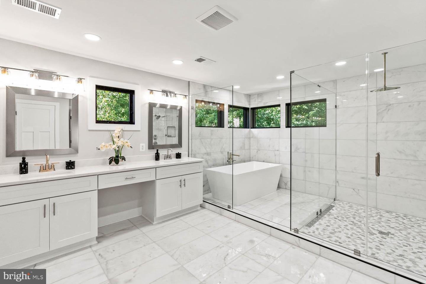 501 Yeonas Dr Sw Property Photo 31