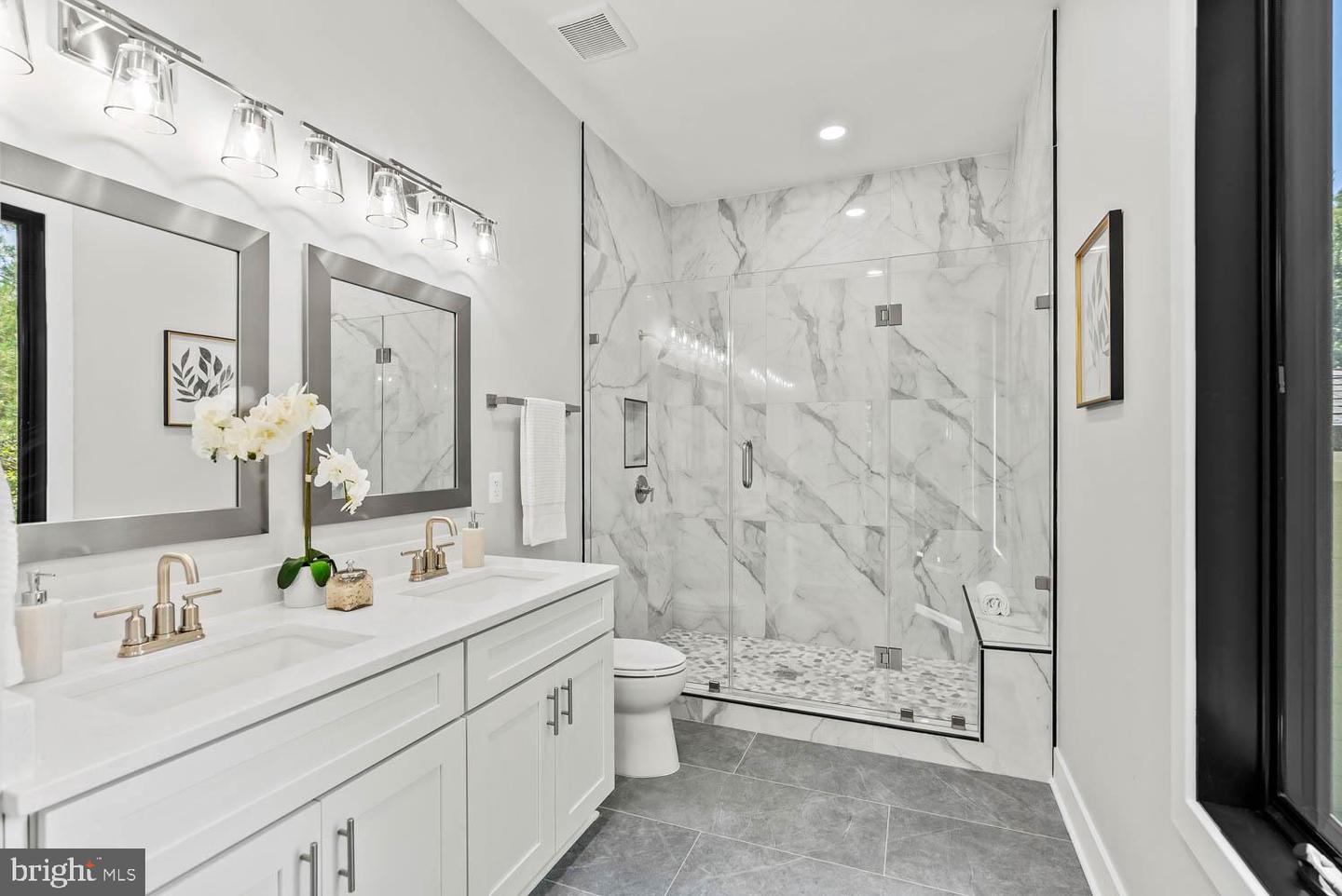 501 Yeonas Dr Sw Property Photo 39