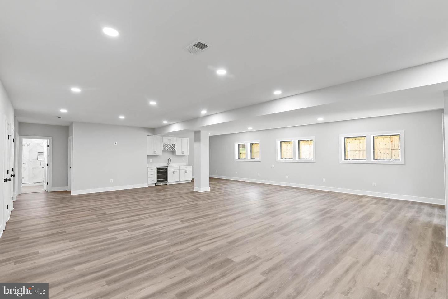 501 Yeonas Dr Sw Property Photo 60