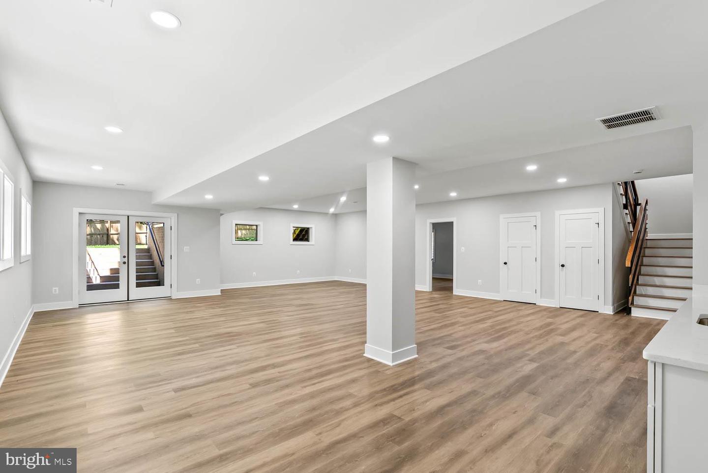 501 Yeonas Dr Sw Property Photo 64