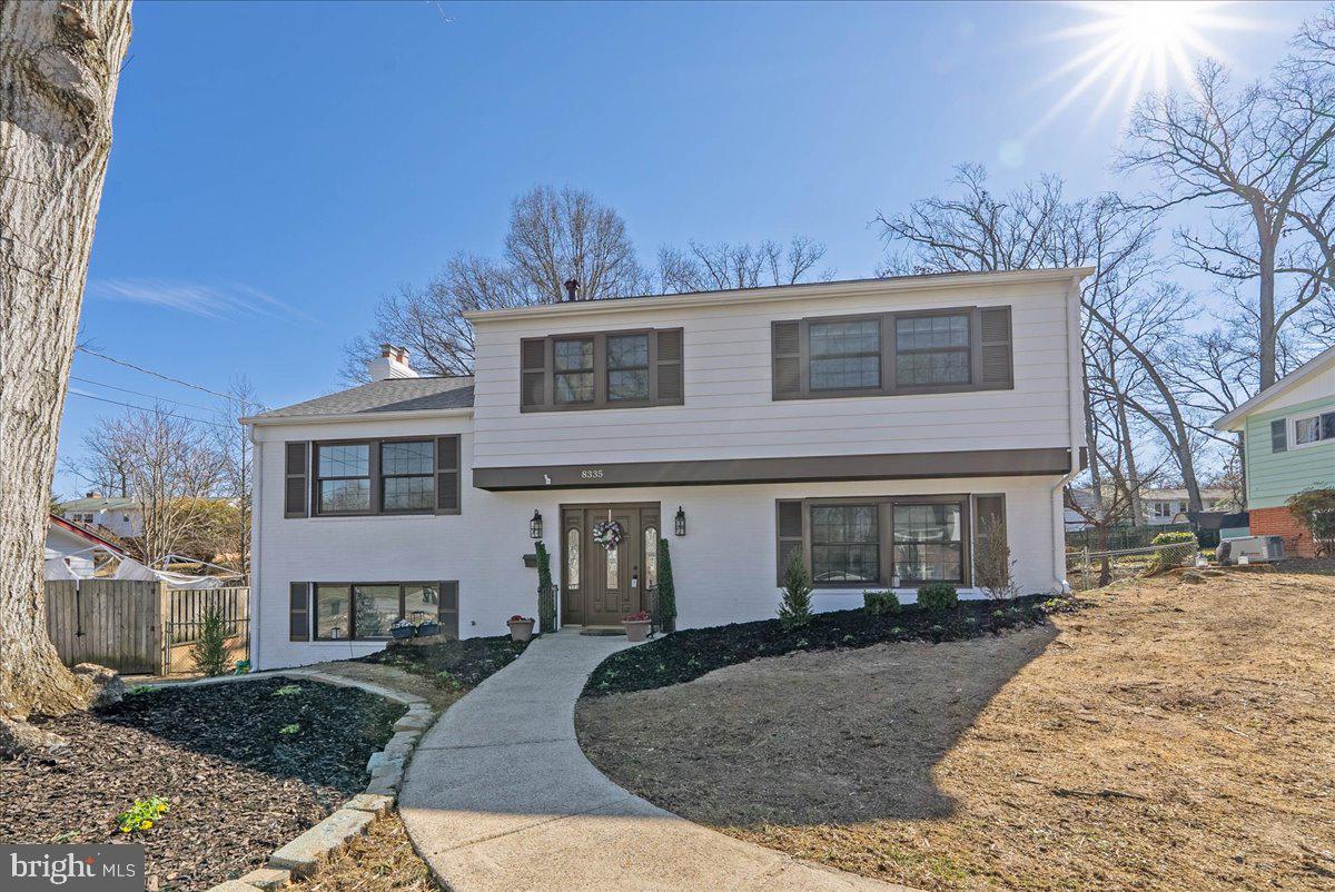 8335 Wagon Wheel Rd Property Photo 1