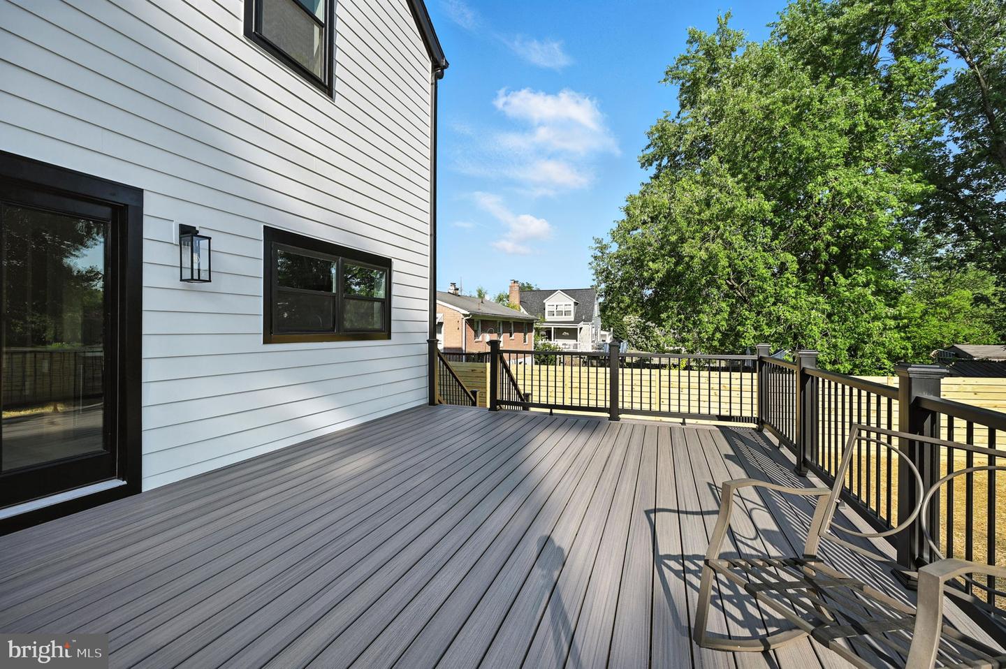 2809 Memorial St Property Photo 55