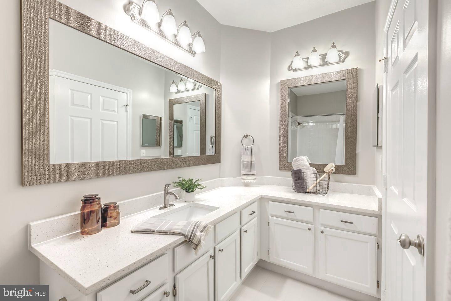 1701 Lake Shore Crest Dr #11 Property Photo 13
