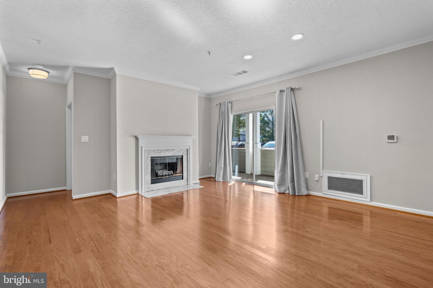 1701 Lake Shore Crest Dr #11 Property Photo 19