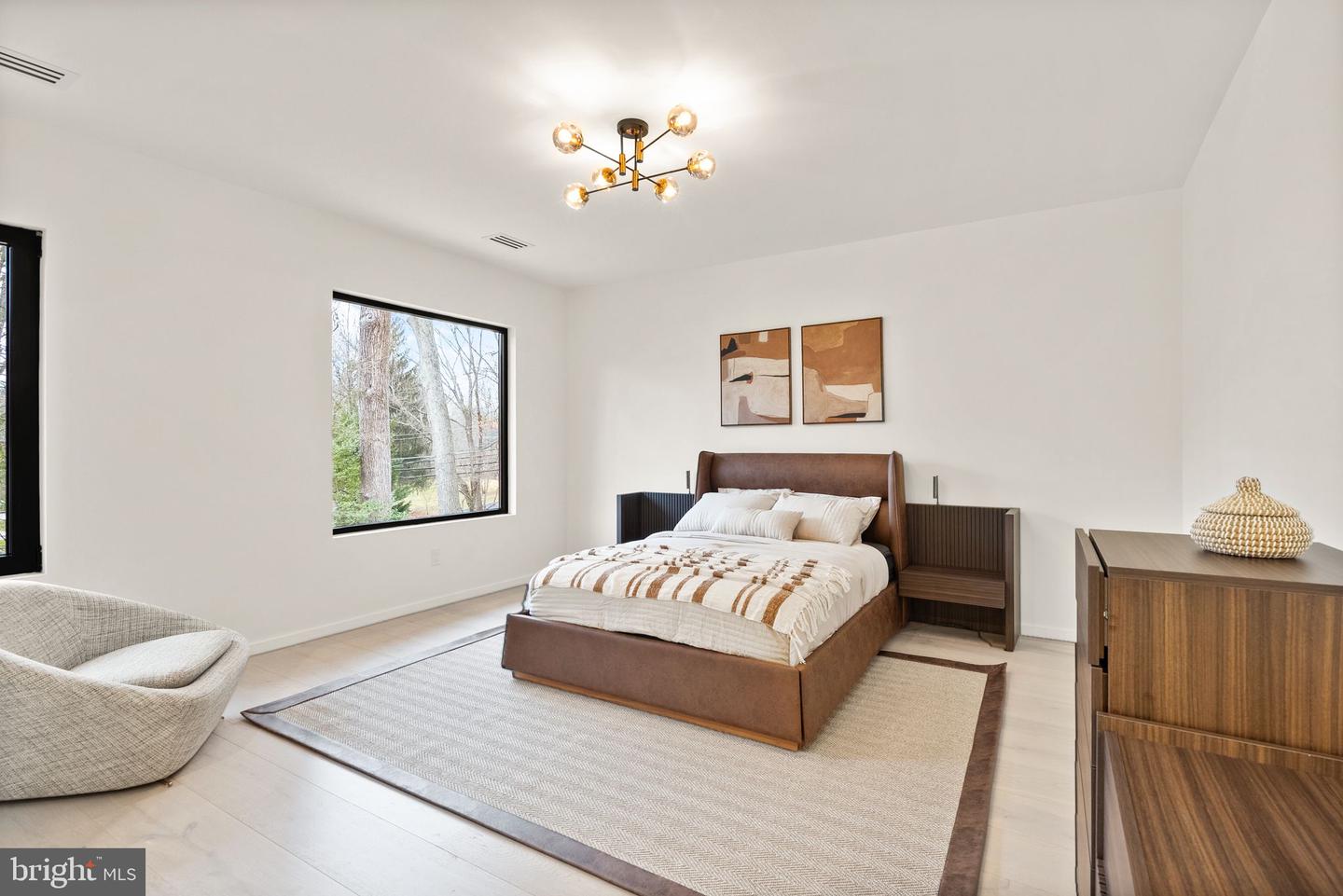 1803 Dumbarton St Property Photo 39