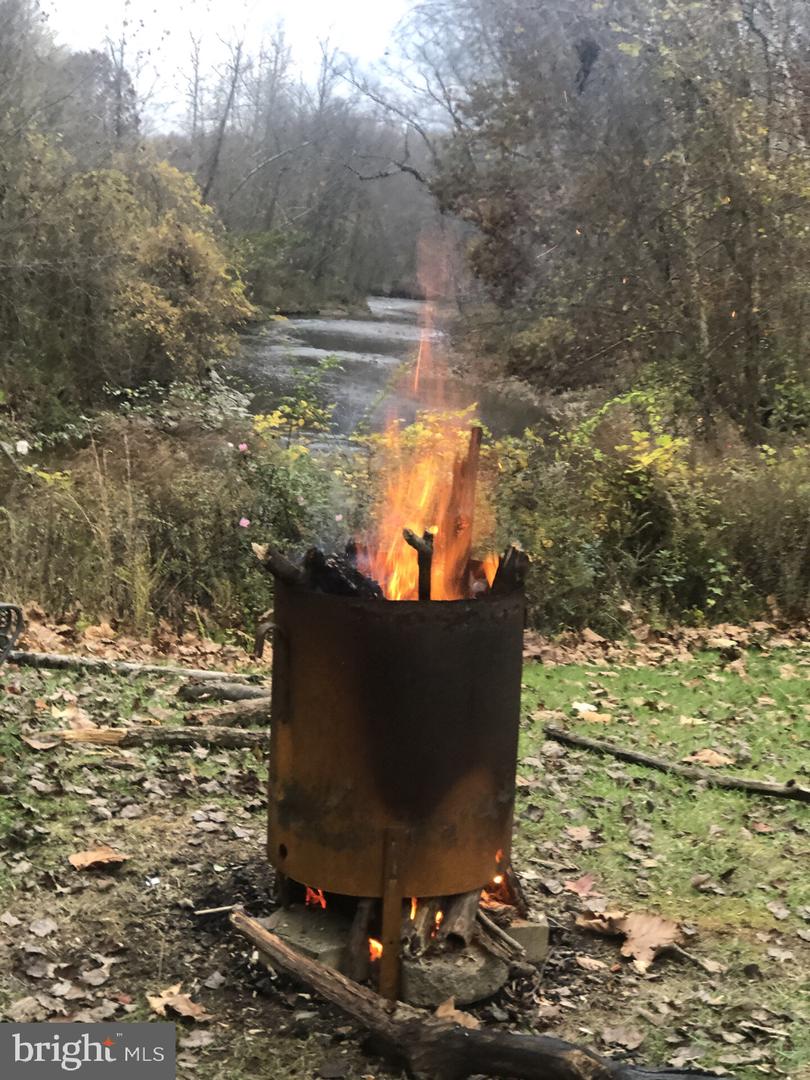 9140 Stonegarden Dr Property Photo 3