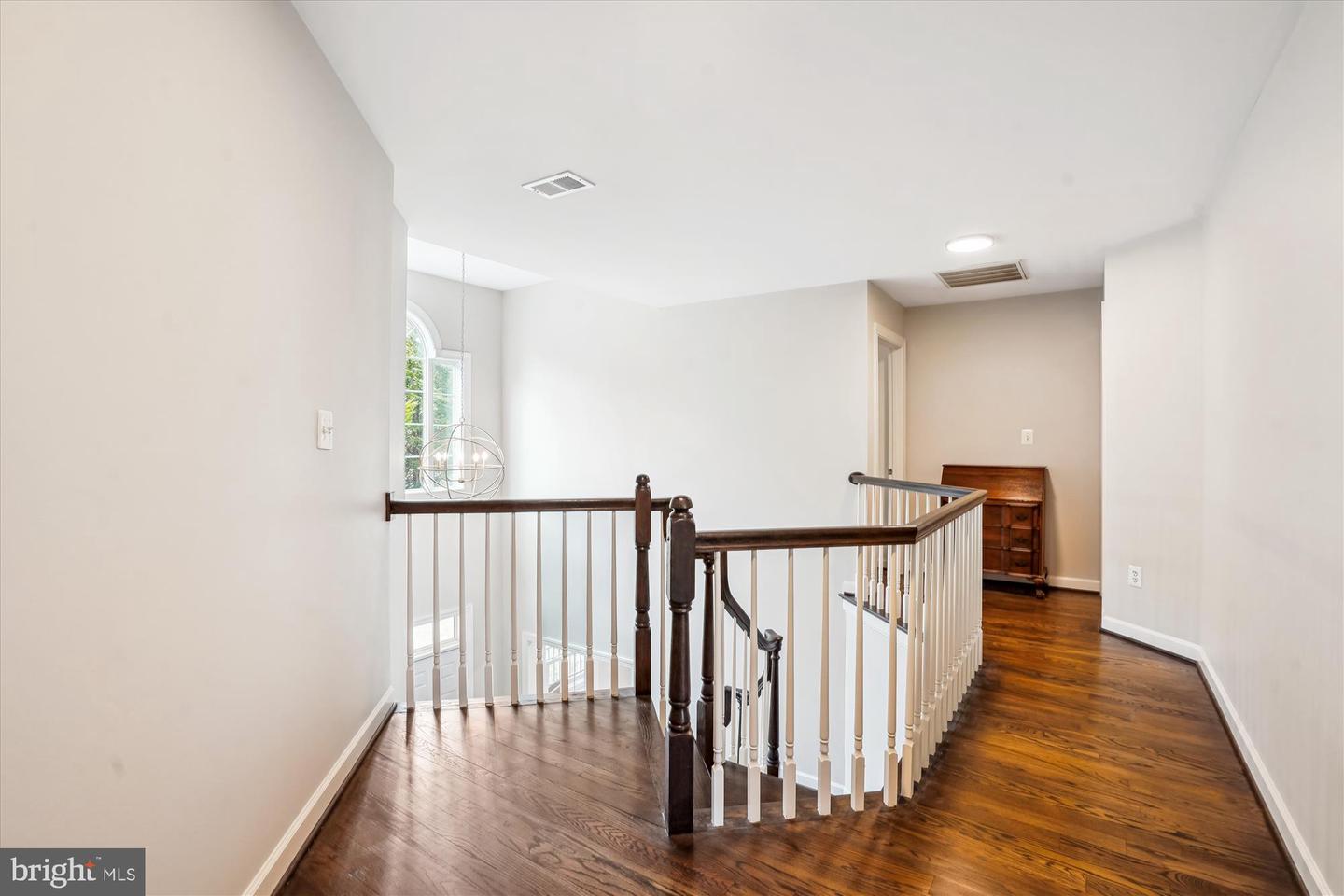 1155 Meadowlook Ct Property Photo 37