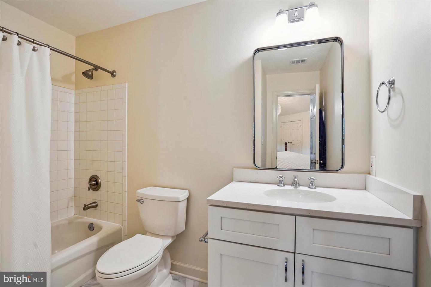 1155 Meadowlook Ct Property Photo 53