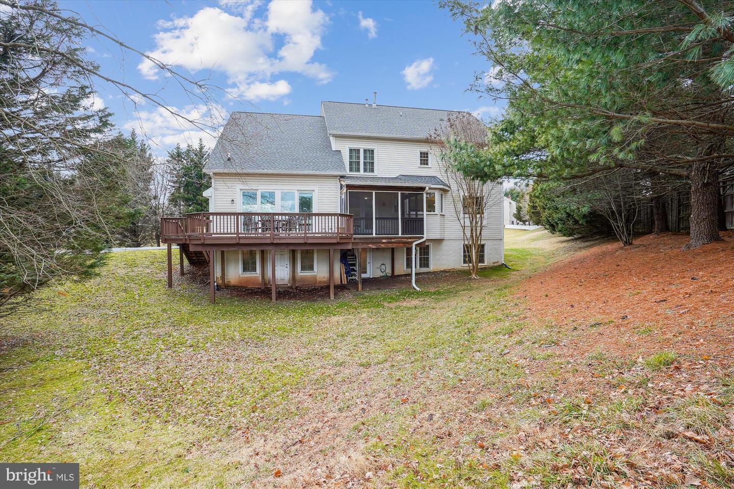 1155 Meadowlook Ct Property Photo 65