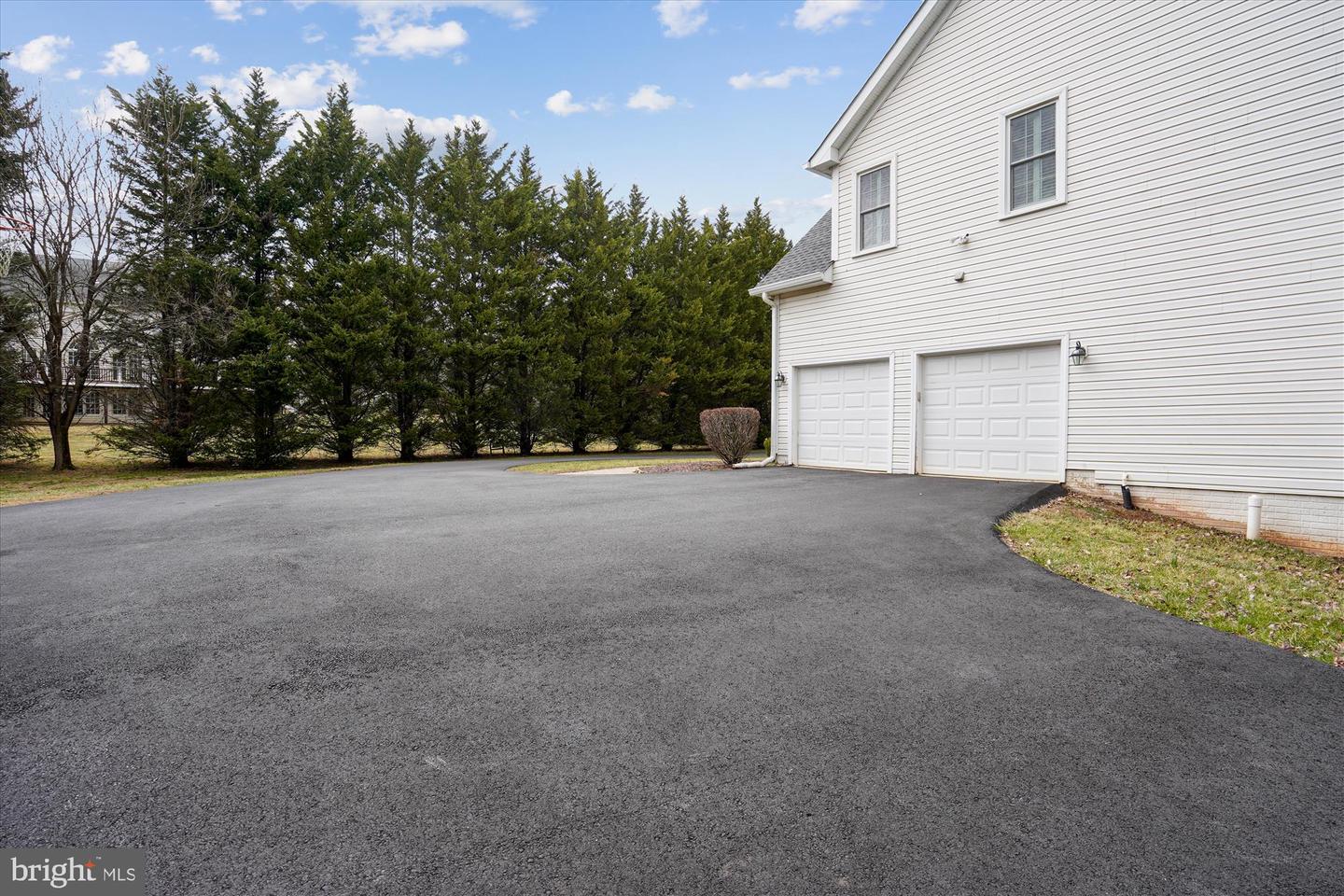 1155 Meadowlook Ct Property Photo 67