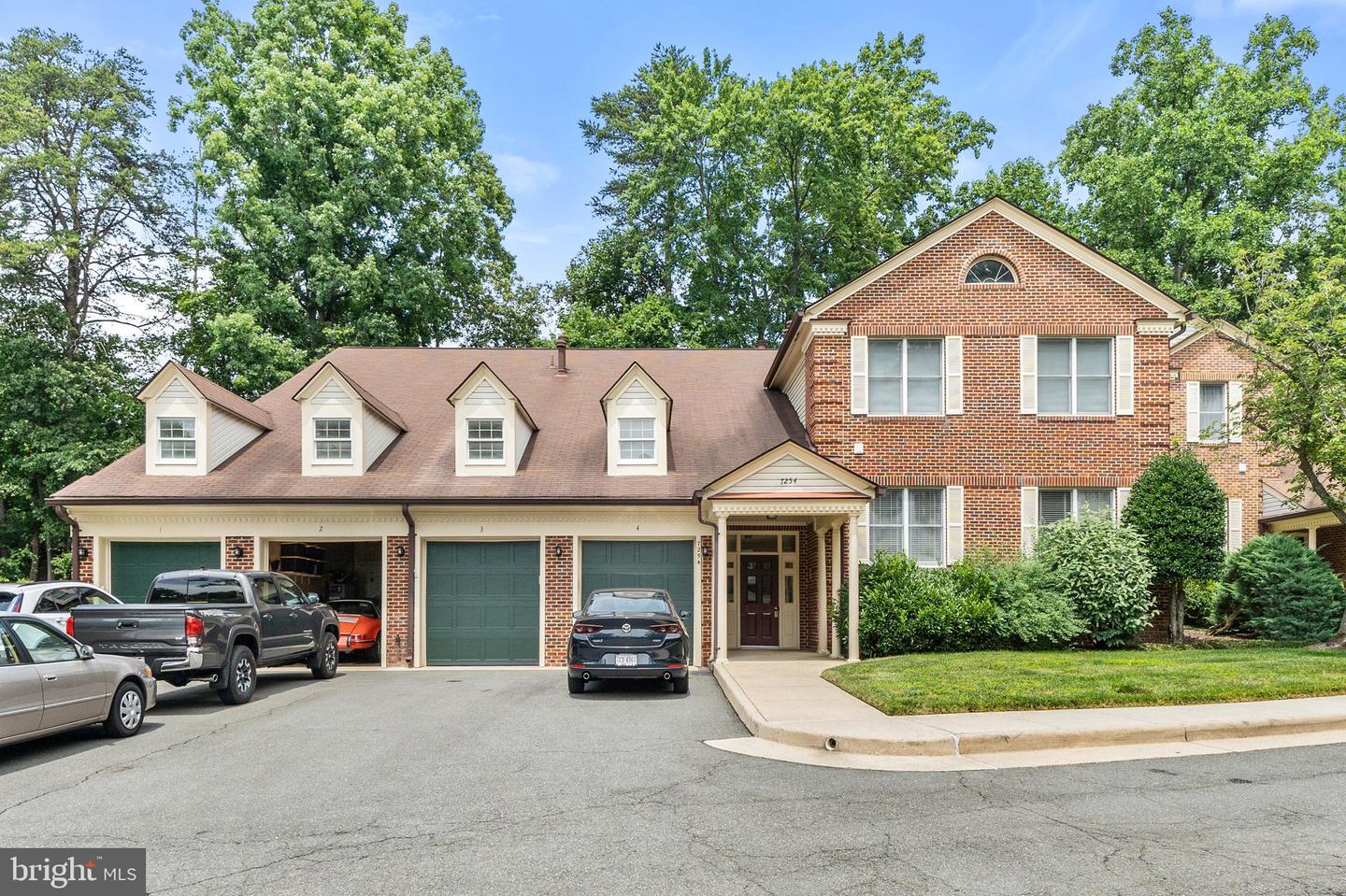 7254 Glen Hollow Ct #3 Property Photo