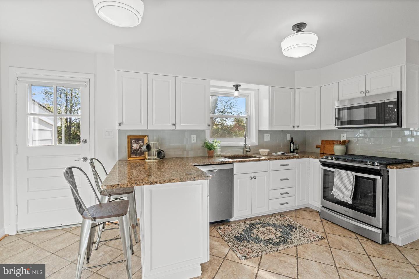 6219 Arkendale Rd Property Photo 11
