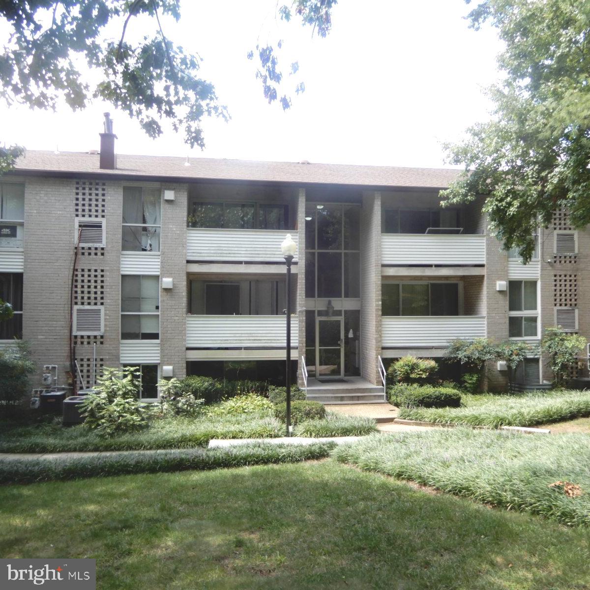 5618 Bloomfield Dr #2 Property Photo