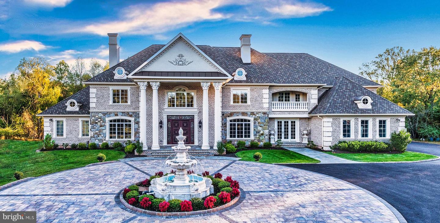 Langley Real Estate Listings Main Image