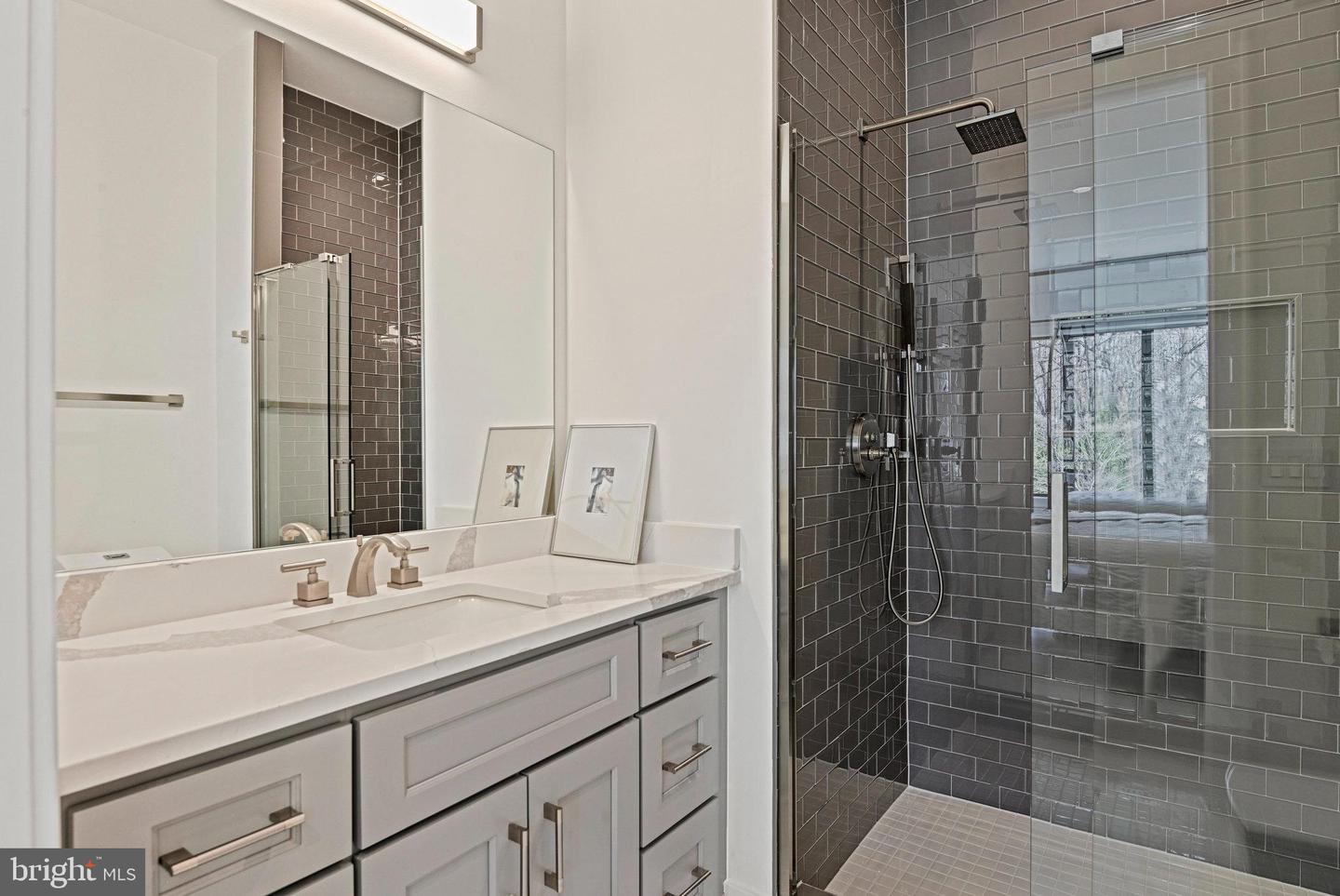 1564 Forest Villa Ln Property Photo 41