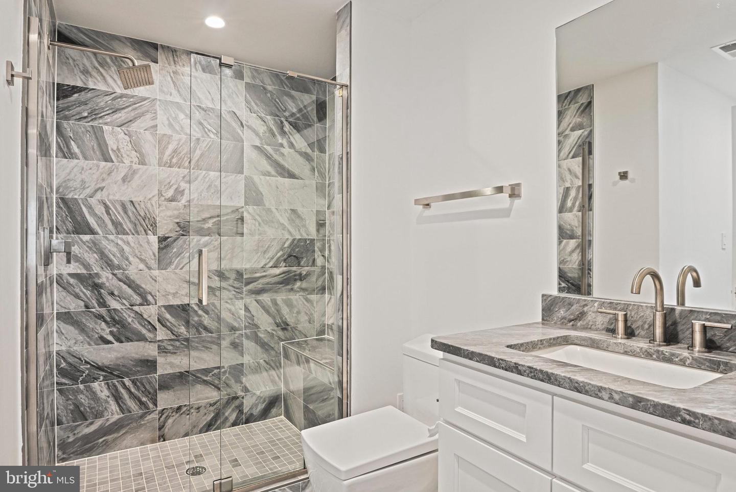 1564 Forest Villa Ln Property Photo 55