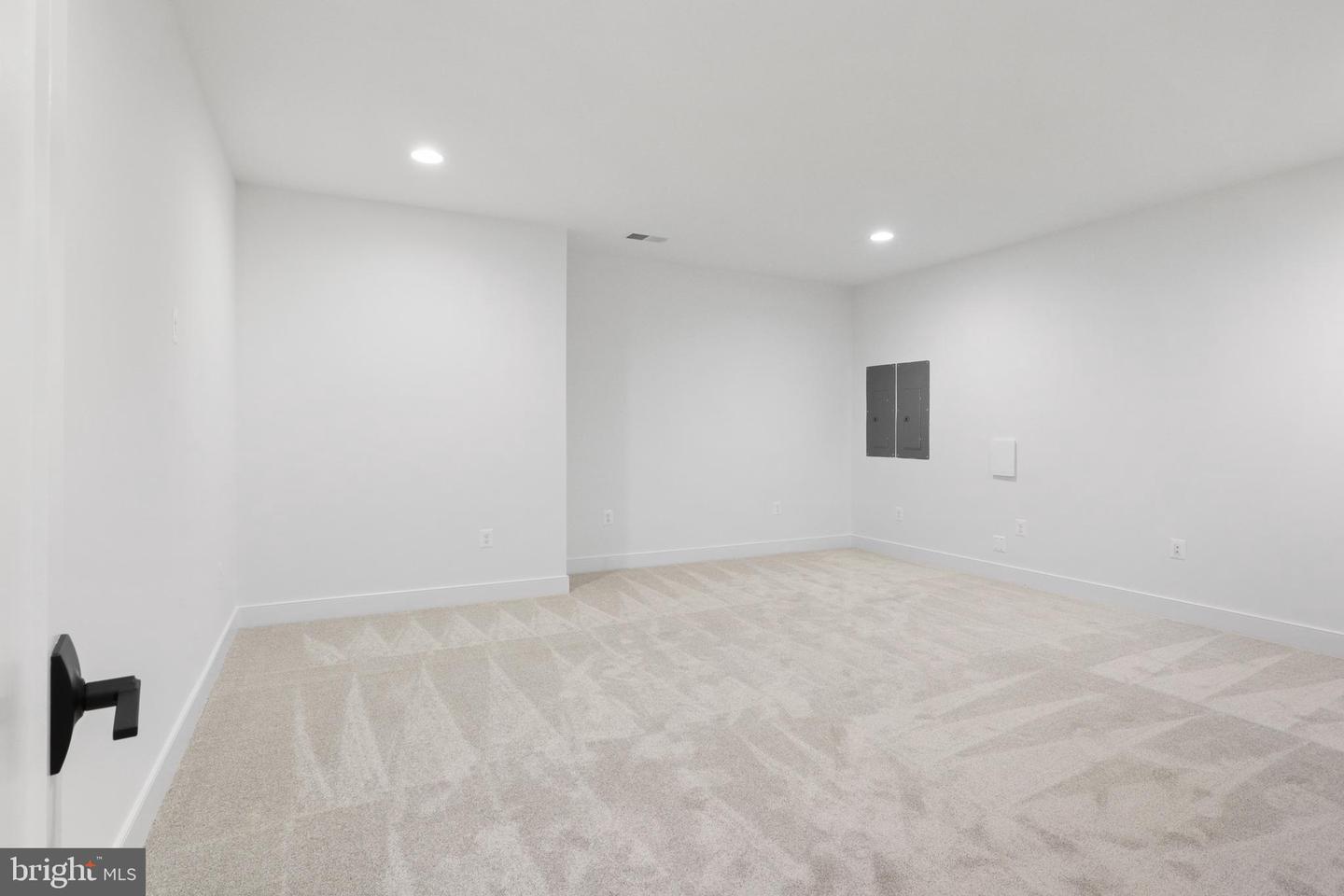 2014 Edgar Ct Property Photo 36