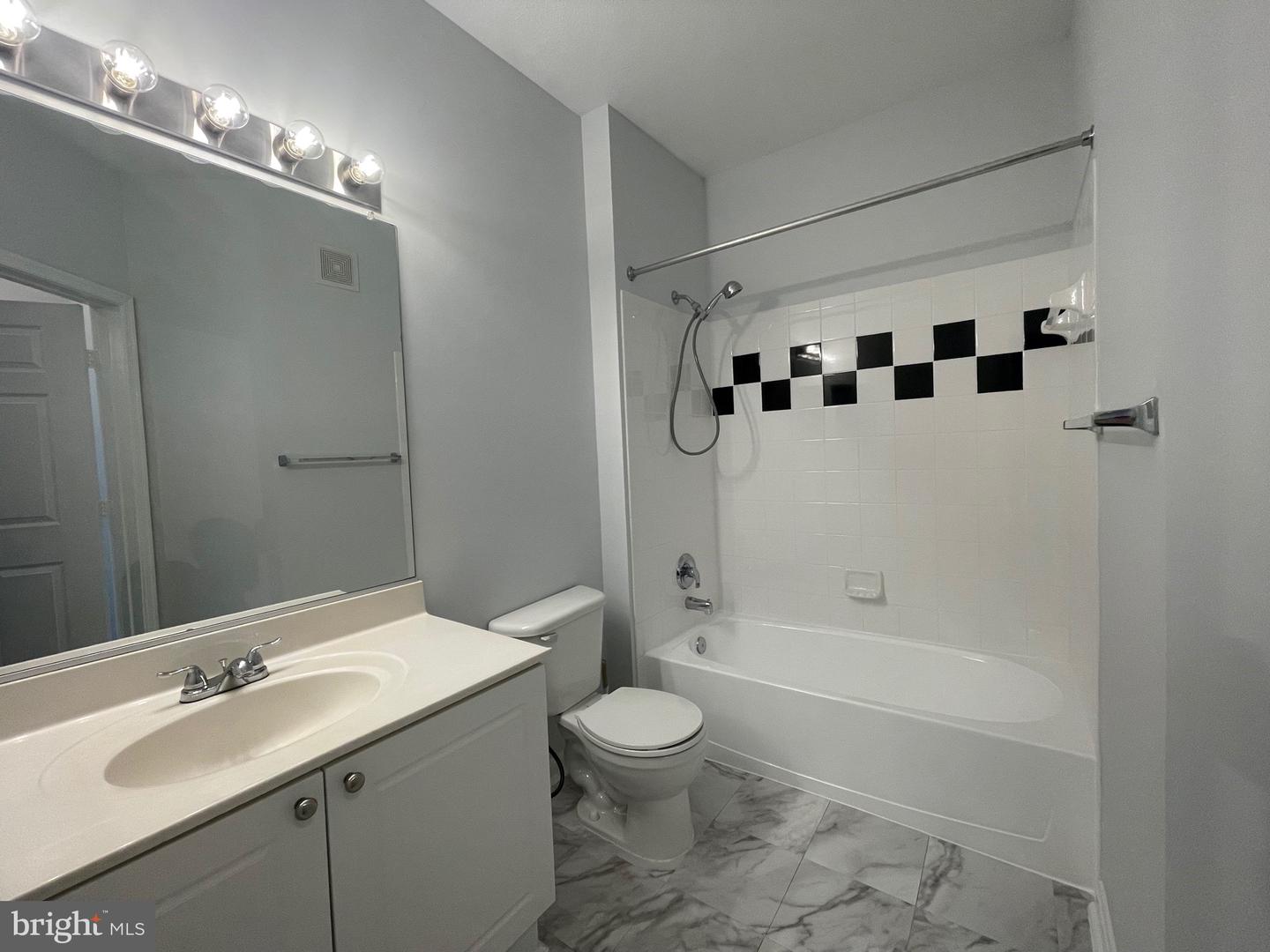 9490 Virginia Center Blvd #342 Property Photo 14