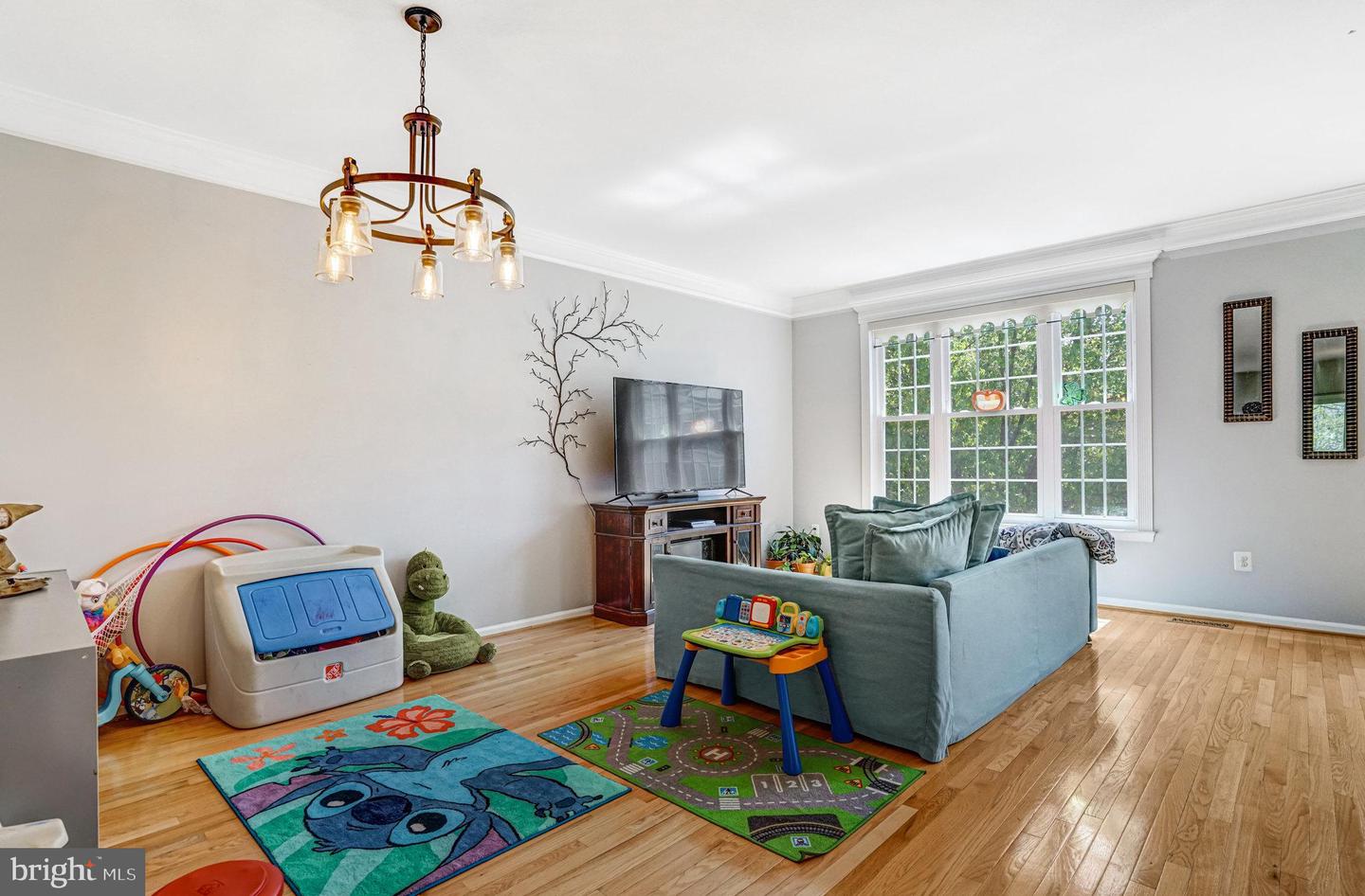 7721 Sullivan Cir Property Photo 5