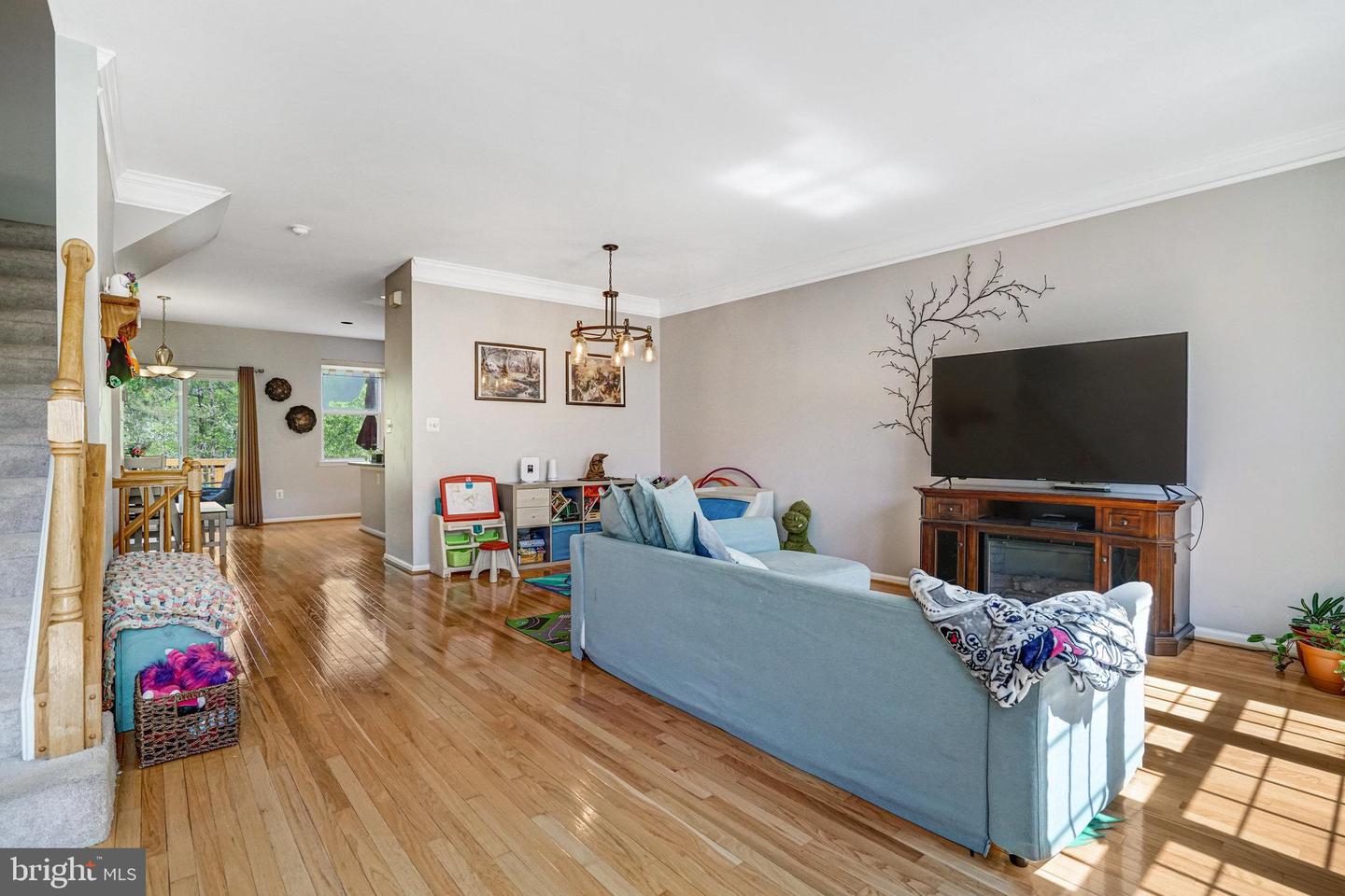 7721 Sullivan Cir Property Photo 6