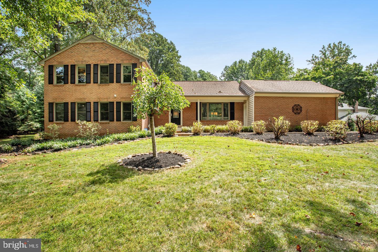 931 Welham Green Rd Property Photo